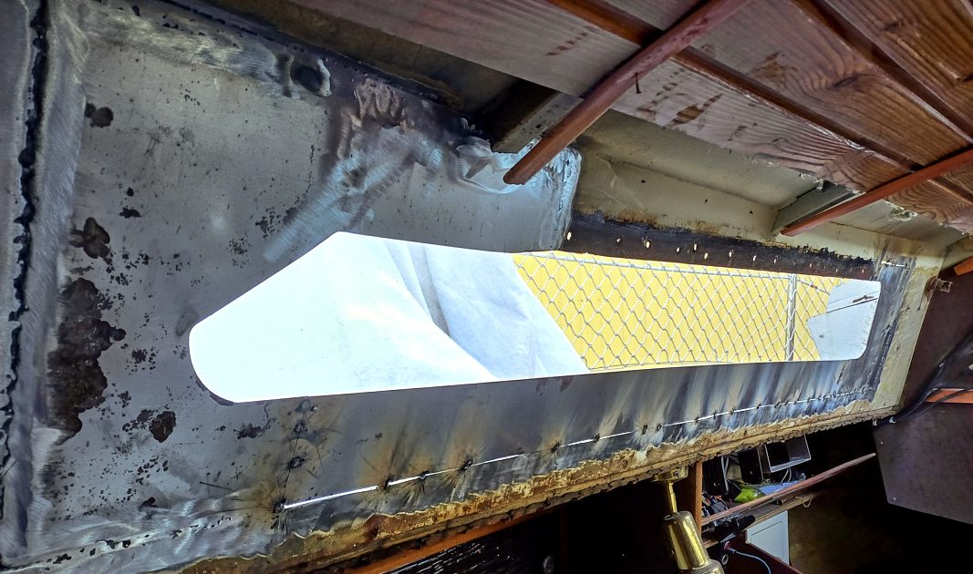 Fenster Steuerbord - neue Bleche