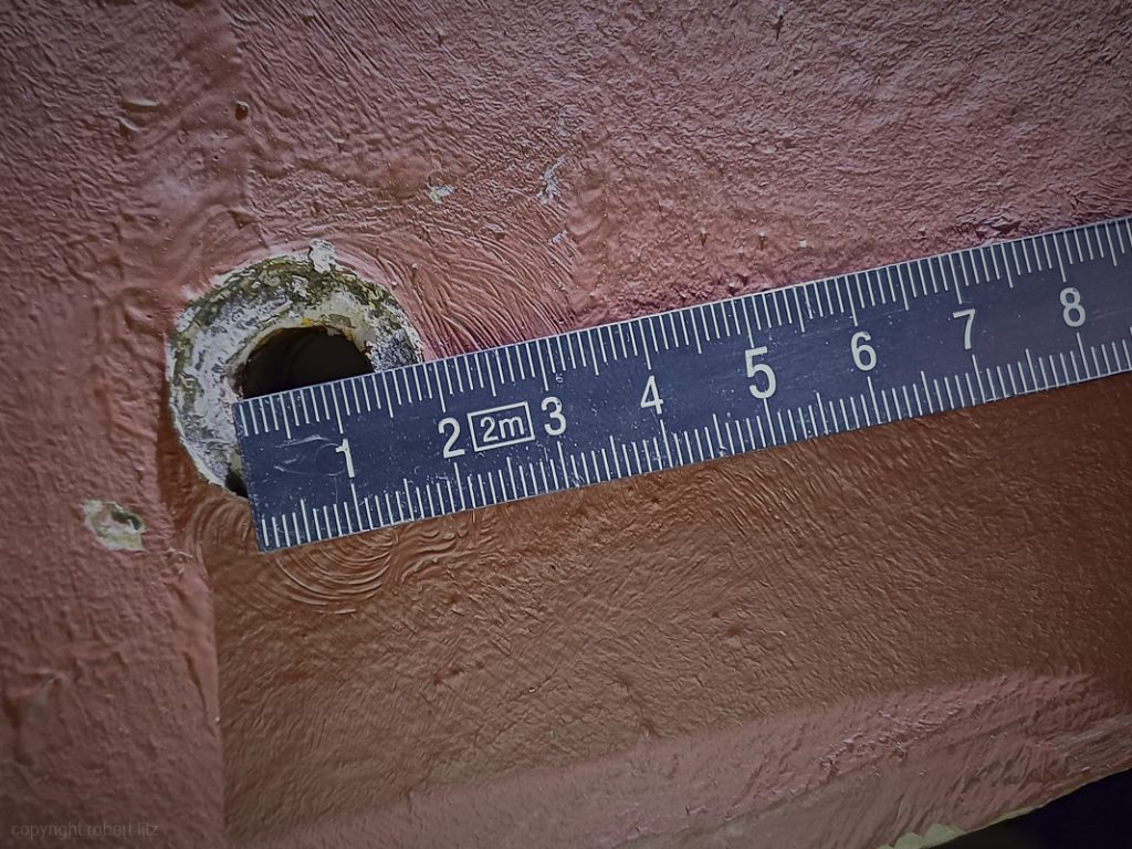 Wie groß ist das Loch