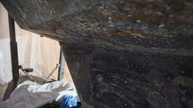 Segelboot Julia Julias Rumpf im Refit