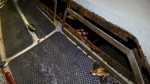 Segelboot Julia Fenster Außen mit Rahmen